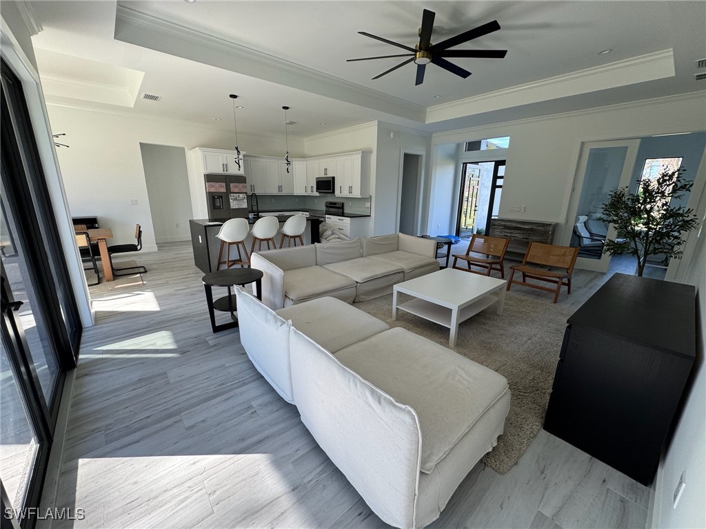 308 Golden Gate Boulevard E Naples FL 34117 225062411 image8