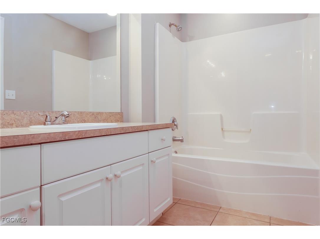 308 NW 18th Avenue Cape Coral FL 33993 2025023178 image12