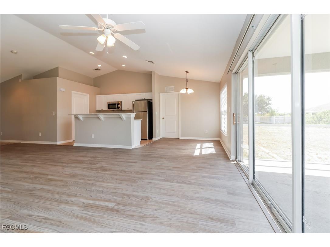 308 NW 18th Avenue Cape Coral FL 33993 2025023178 image3