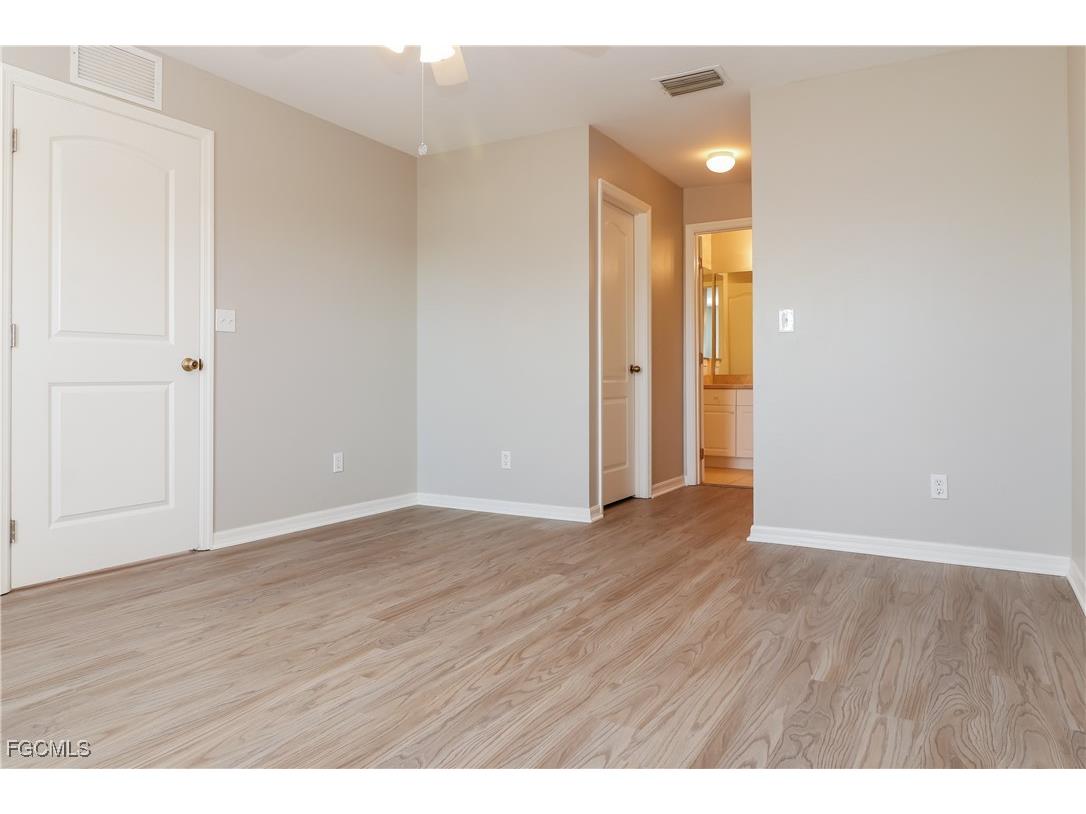 308 NW 18th Avenue Cape Coral FL 33993 2025023178 image9