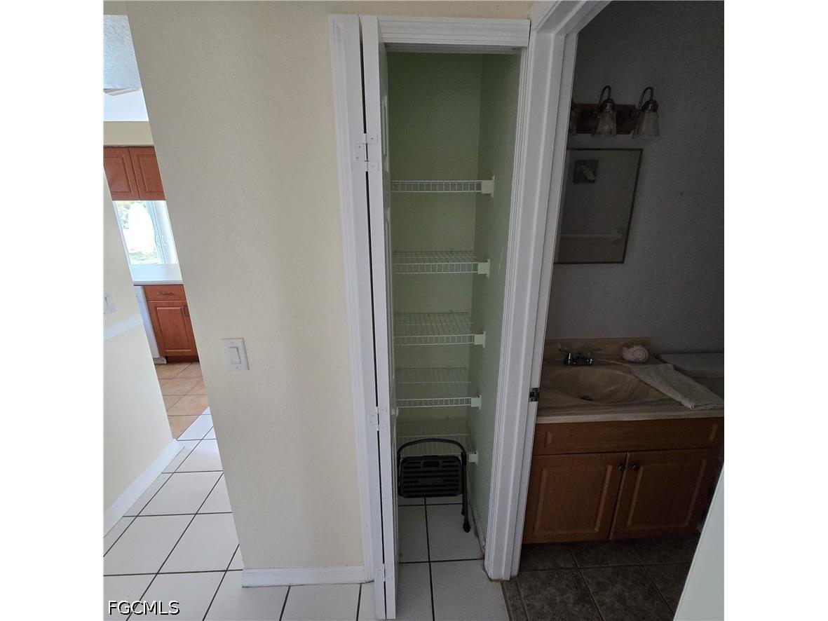 308 NW 20th Terrace Cape Coral FL 33993 2026015679 image23