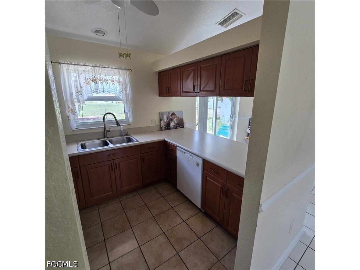 308 NW 20th Terrace Cape Coral FL 33993 2026015679 image28