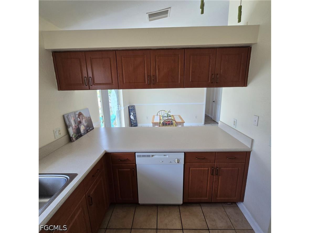 308 NW 20th Terrace Cape Coral FL 33993 2026015679 image30