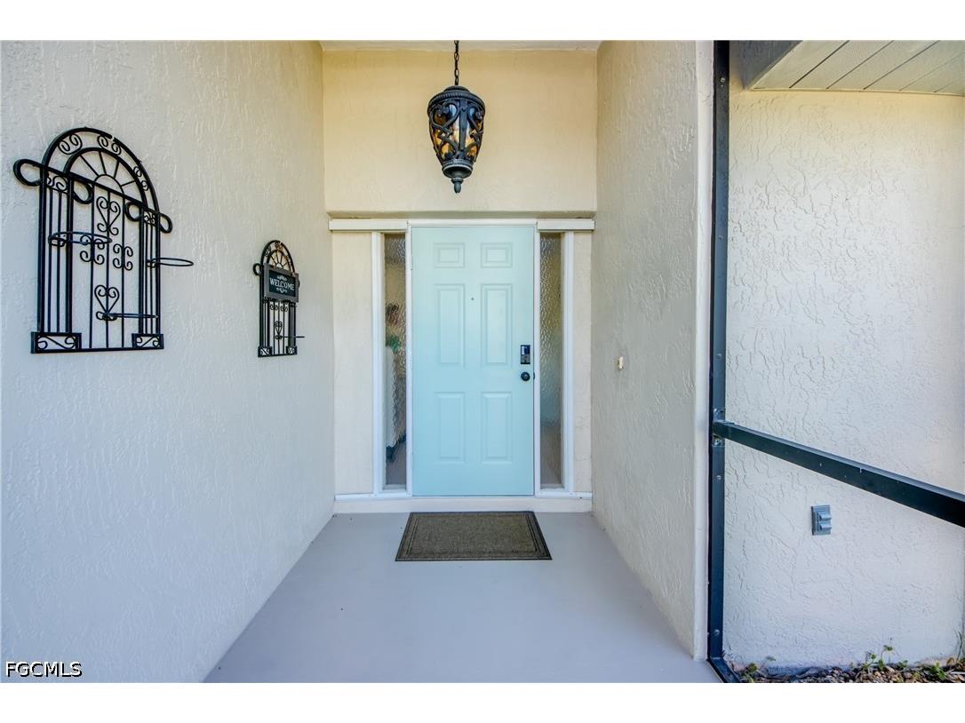308 North Avenue Lehigh Acres FL 33936 2026019179 image4