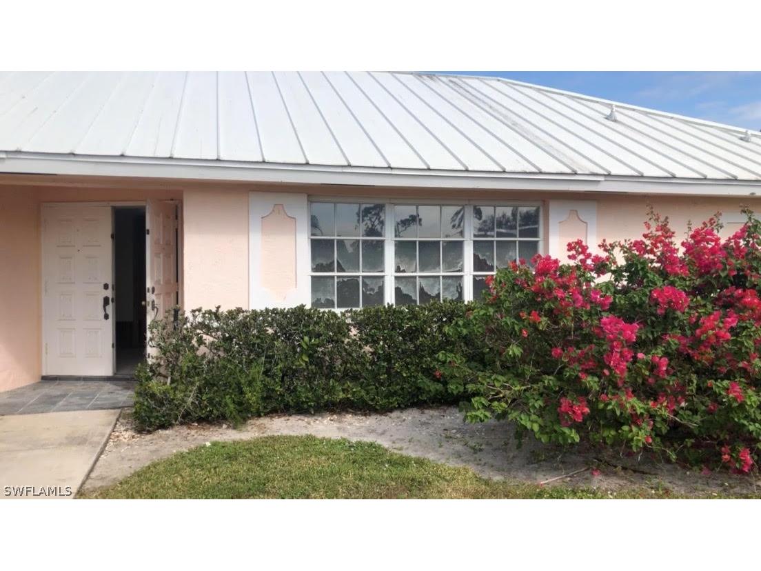 308 Sharwood Drive Naples FL 34110 223007999 image1