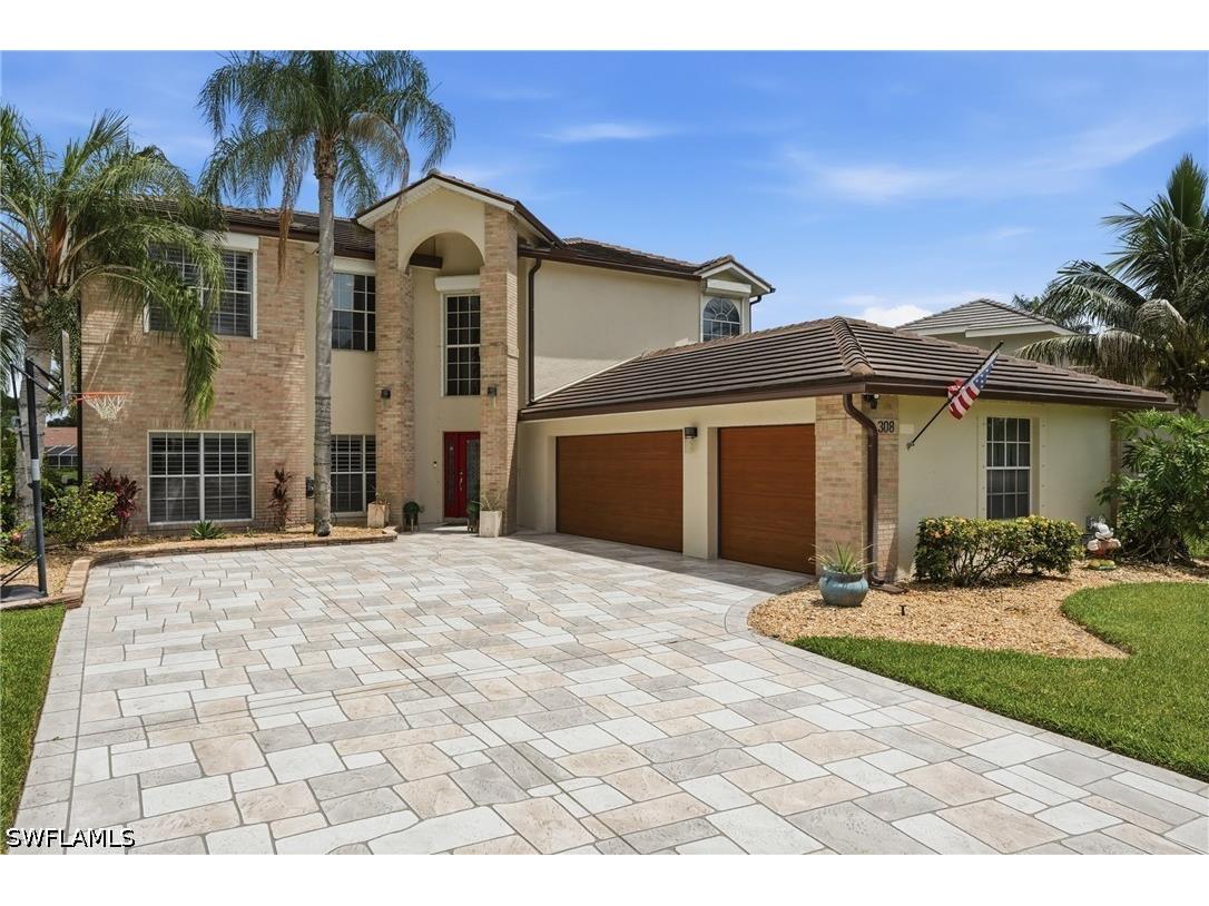 308 Wentworth Court Naples FL 34104 226025394 image1