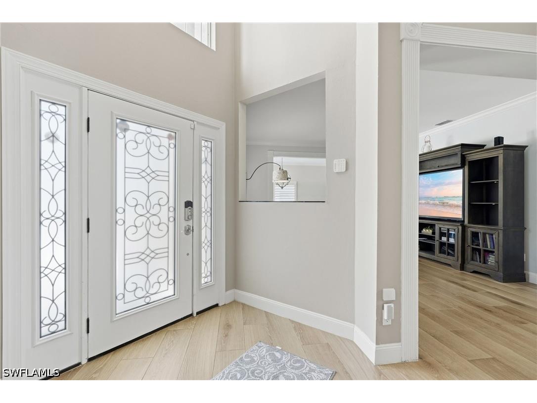 308 Wentworth Court Naples FL 34104 226025394 image3