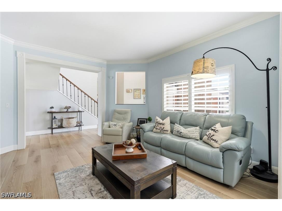 308 Wentworth Court Naples FL 34104 226025394 image5