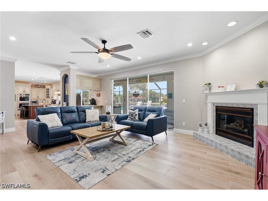 308 Wentworth Court Naples FL 34104 226025394 image8