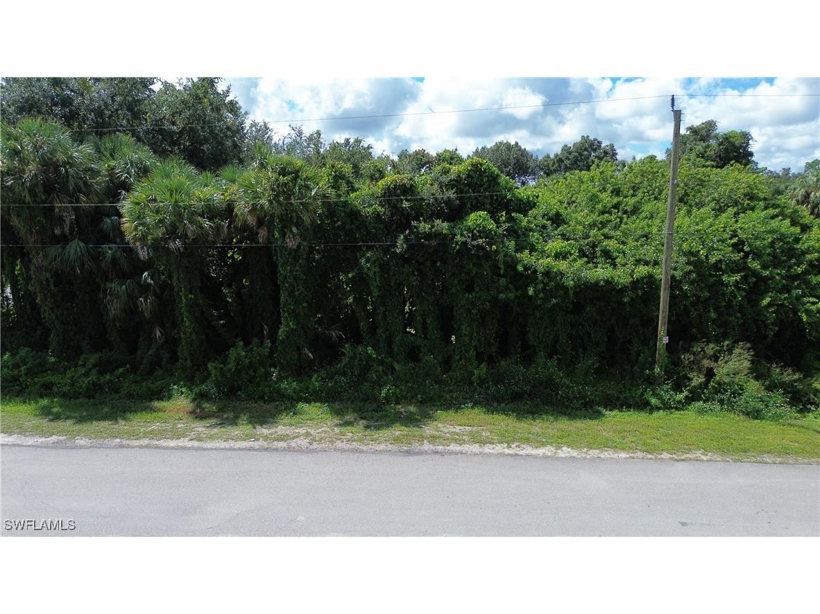 3080 16th Avenue SE Naples FL 34117 225072090 image2