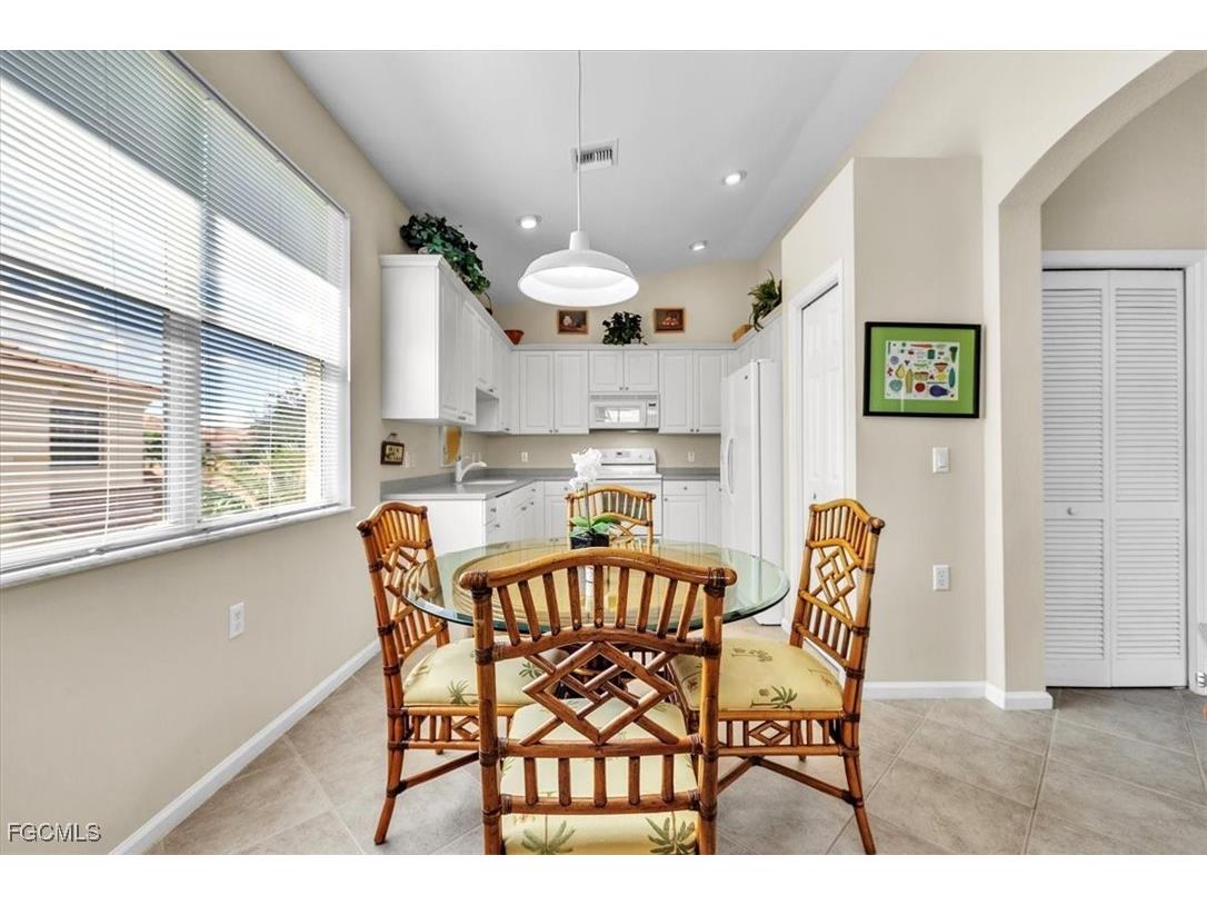 3080 Meandering Way #202 Fort Myers FL 33905 2025015673 image14