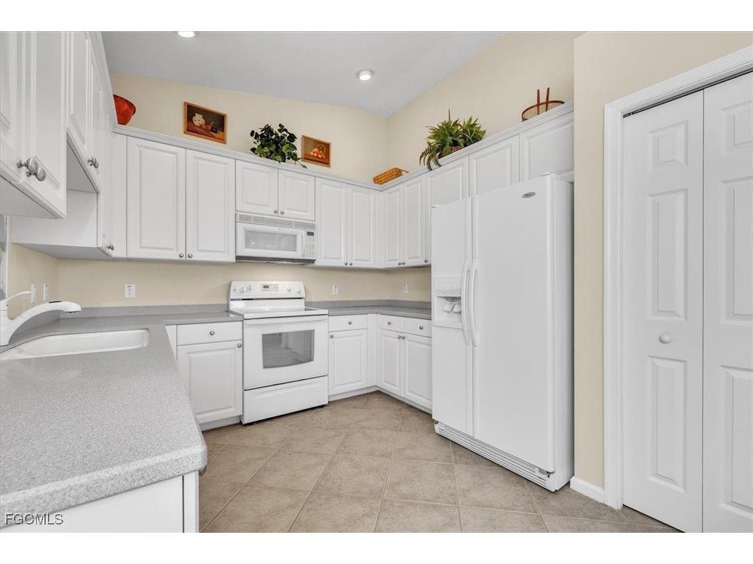 3080 Meandering Way #202 Fort Myers FL 33905 2025015673 image16