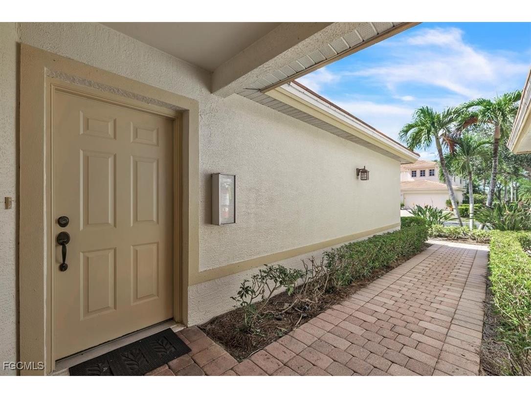 3080 Meandering Way #202 Fort Myers FL 33905 2025015673 image5