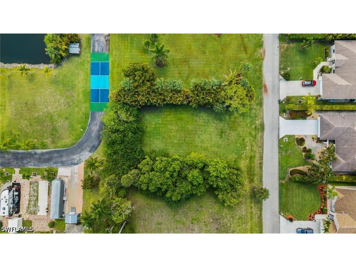 3080 Pine Tree Drive Bonita Springs FL 34134 226020948 image6