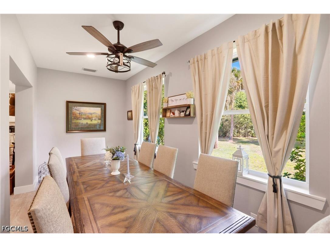 3081 Wakefield Lane Alva FL 33920 2026016633 image17