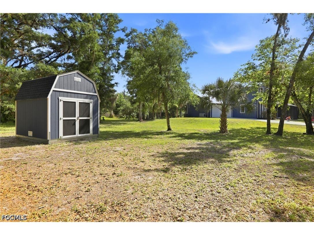 3081 Wakefield Lane Alva FL 33920 2026016633 image45