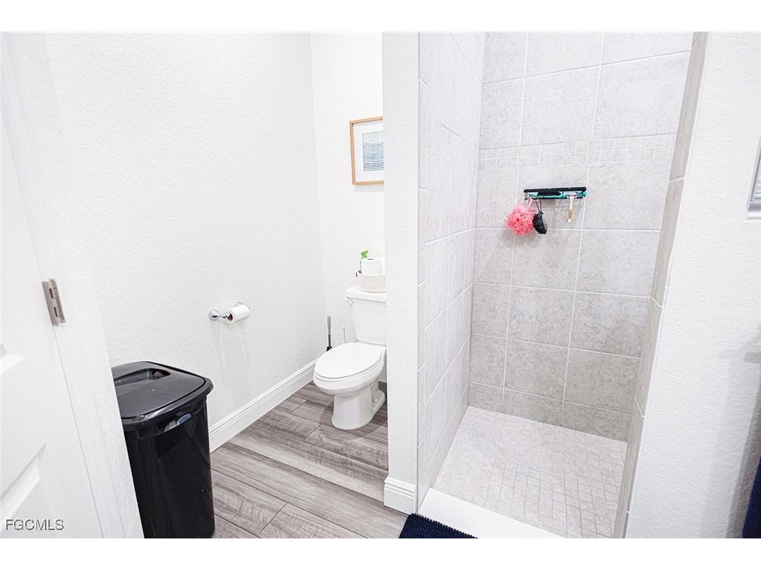 3083 NW 4th Place Cape Coral FL 33993 2025013498 image28