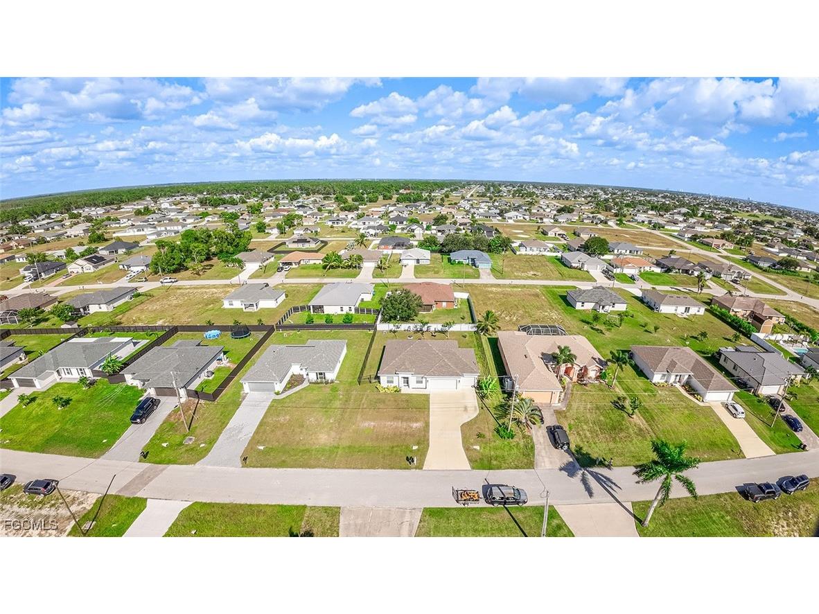 3083 NW 4th Place Cape Coral FL 33993 2025013498 image36