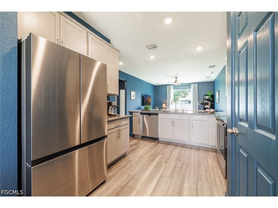3083 NW 4th Place Cape Coral FL 33993 2026028735 image9