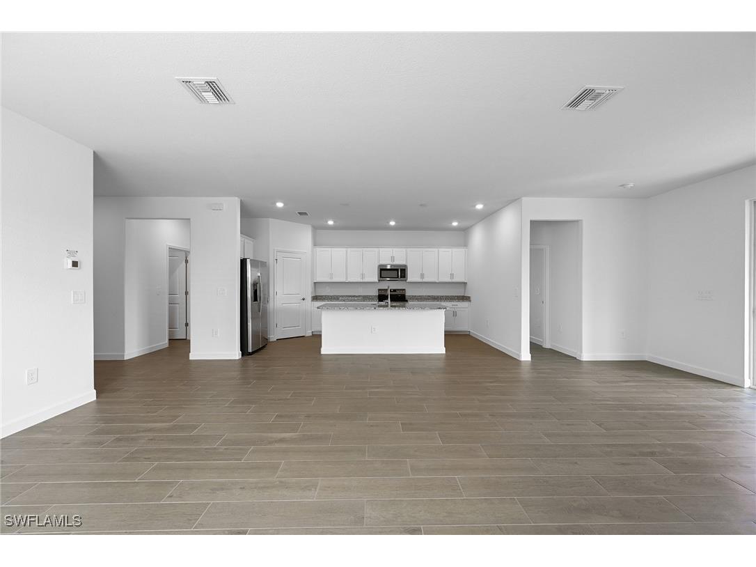 3083 Weston Manor Drive Alva FL 33920 225070326 image5