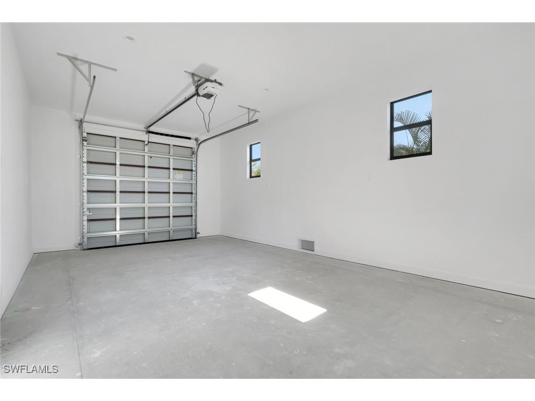 3085 Connecticut Avenue Naples FL 34112 226000412 image18