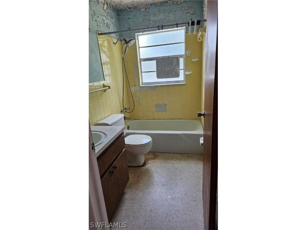 3088 Poinciana Drive Naples FL 34105 224033682 image9