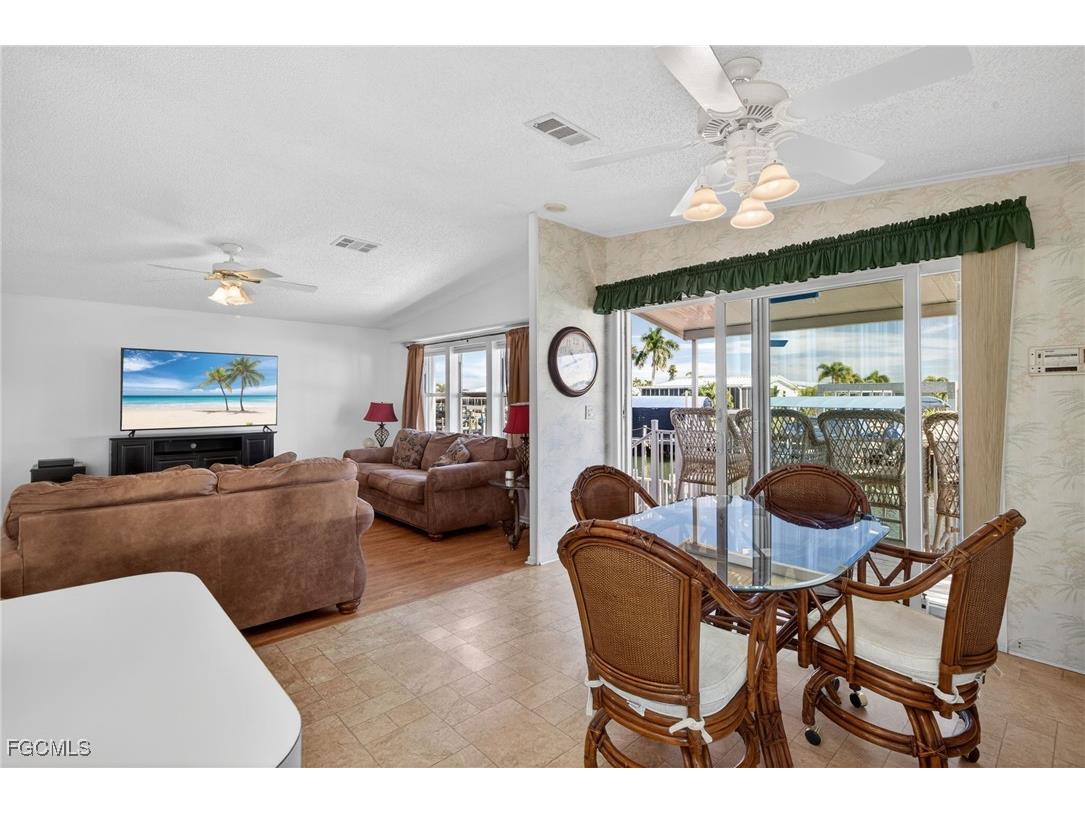 3088 Skipper Lane Saint James City FL 33956 2026002960 image15