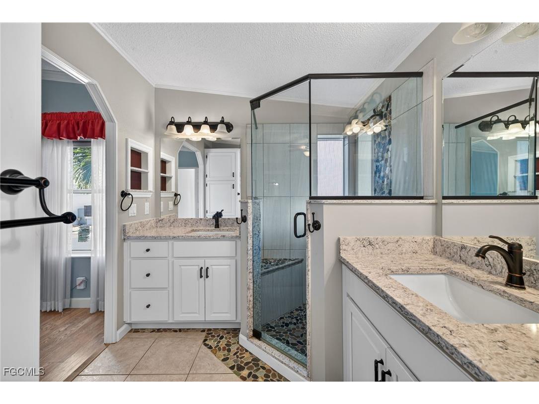 3088 Skipper Lane Saint James City FL 33956 2026002960 image25