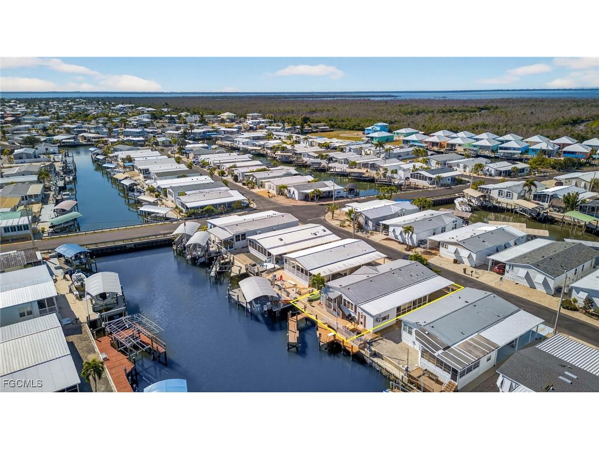 3088 Skipper Lane Saint James City FL 33956 2026002960 image40