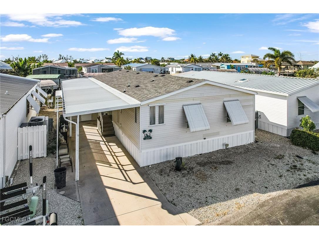 3089 Skipper Lane Saint James City FL 33956 2025012576 image1