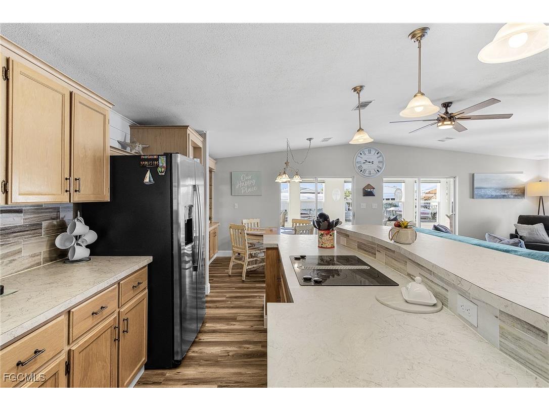 3089 Skipper Lane Saint James City FL 33956 2025012576 image15