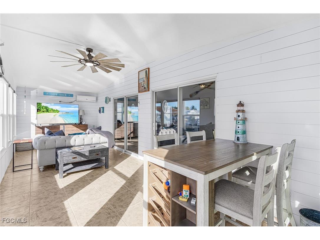 3089 Skipper Lane Saint James City FL 33956 2025012576 image28