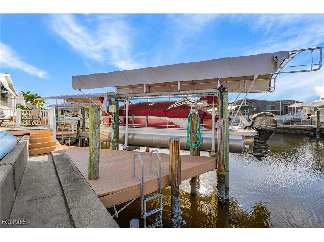 3089 Skipper Lane Saint James City FL 33956 2025012576 image30