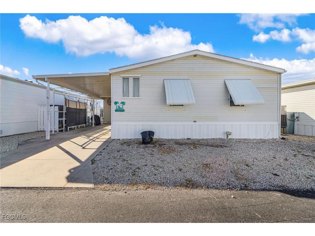 3089 Skipper Lane Saint James City FL 33956 2025012576 image5