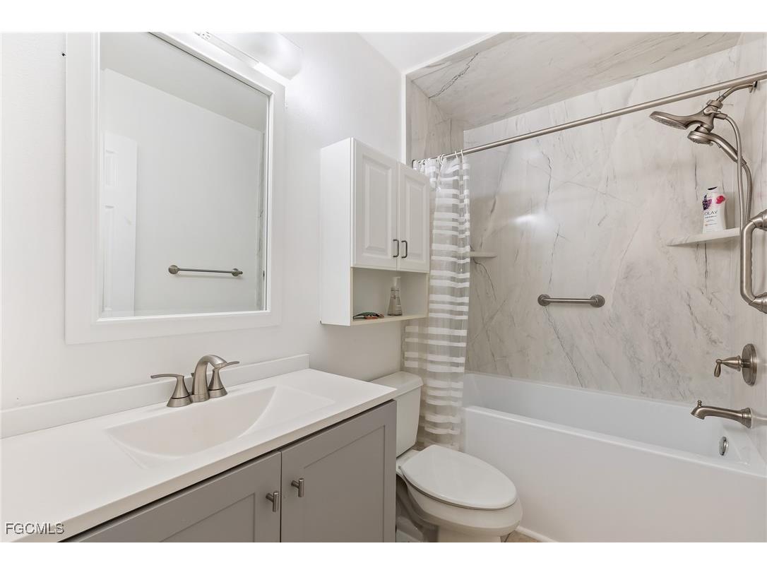 309 Cape Coral Parkway W #206 Cape Coral FL 33914 2025022117 image10