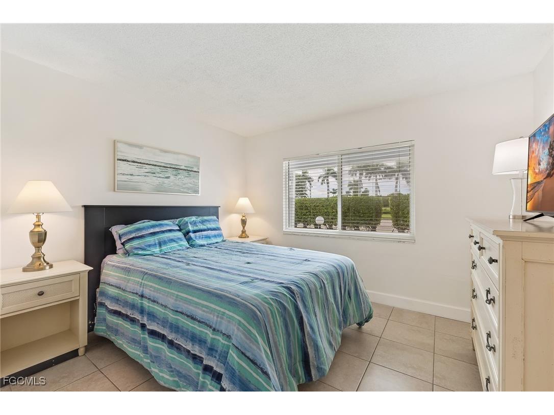 309 Cape Coral Parkway W #206 Cape Coral FL 33914 2025022117 image9
