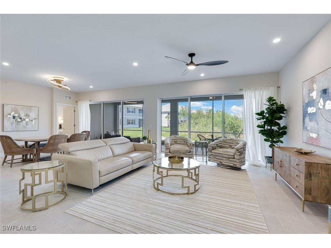 309 Indies Drive W #102 Naples FL 34114 225071355 image1