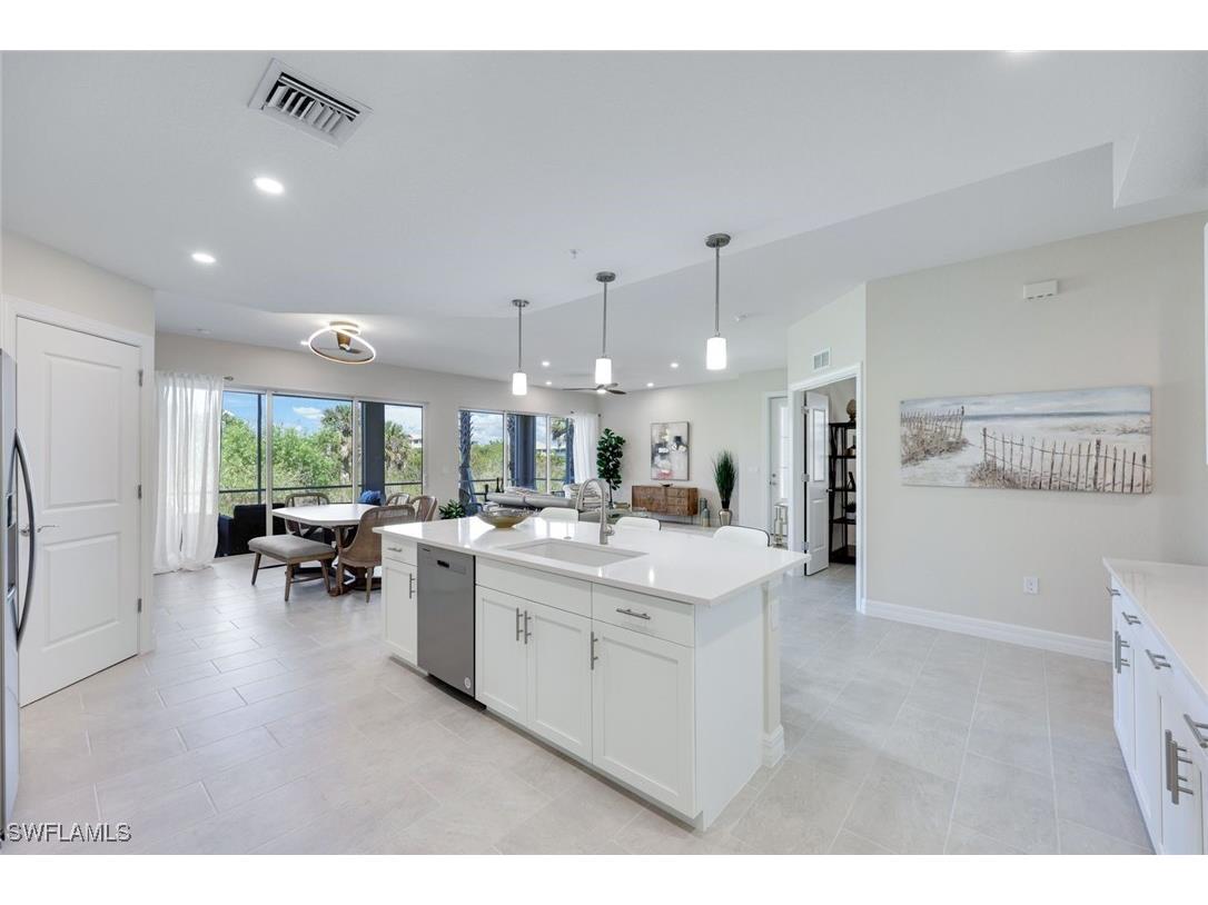 309 Indies Drive W #102 Naples FL 34114 225071355 image6