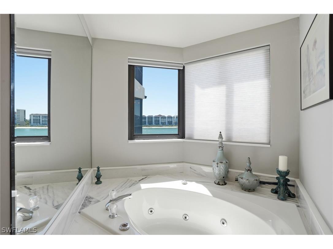 309 La Peninsula Boulevard #309 Naples FL 34113 226009862 image26