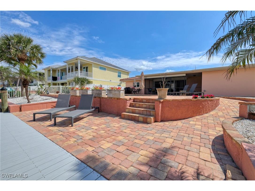 309 Madison Court Fort Myers Beach FL 33931 225024037 image13