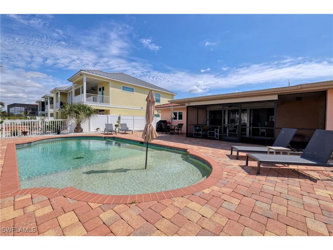 309 Madison Court Fort Myers Beach FL 33931 225024037 image14