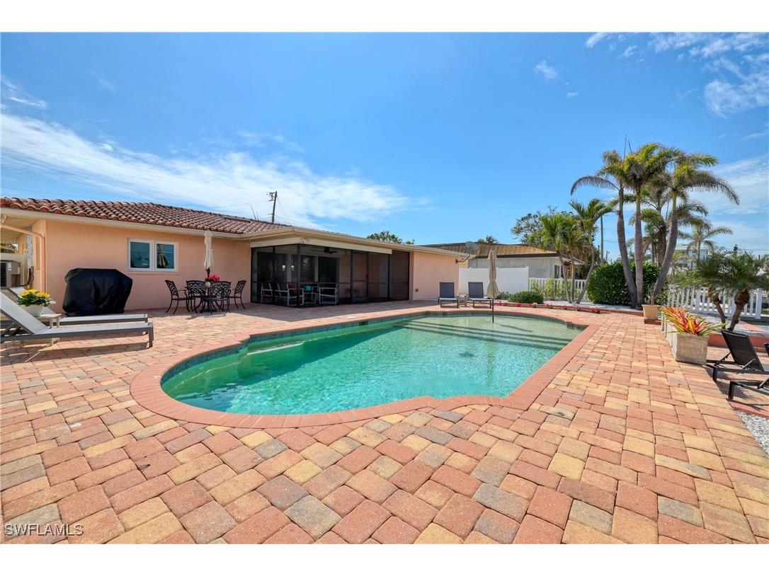 309 Madison Court Fort Myers Beach FL 33931 225024037 image15