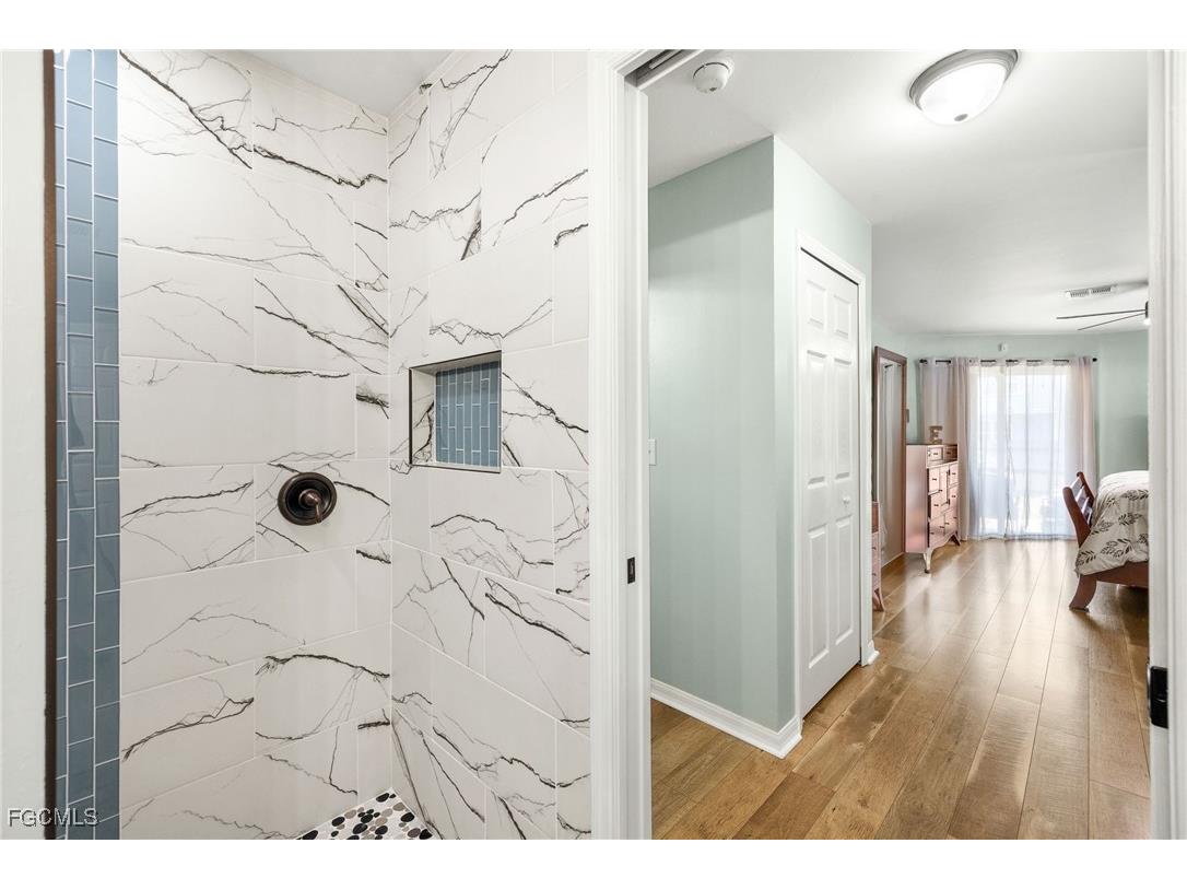 309 NE 30th Terrace Cape Coral FL 33909 2025018520 image16