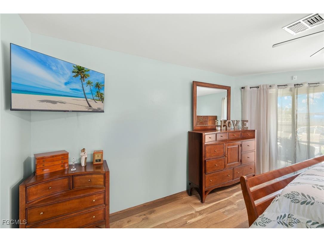 309 NE 30th Terrace Cape Coral FL 33909 2025018520 image19