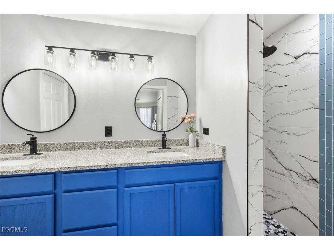 309 NE 30th Terrace Cape Coral FL 33909 2025018520 image20