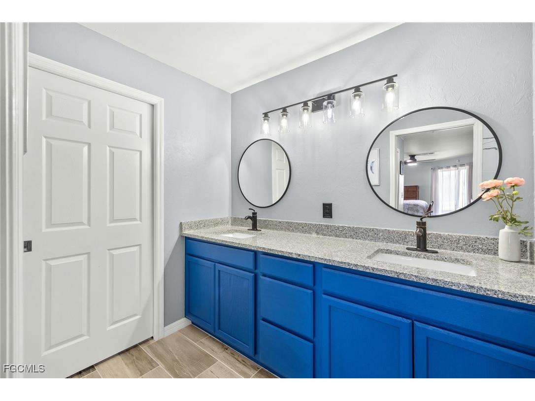 309 NE 30th Terrace Cape Coral FL 33909 2025018520 image21