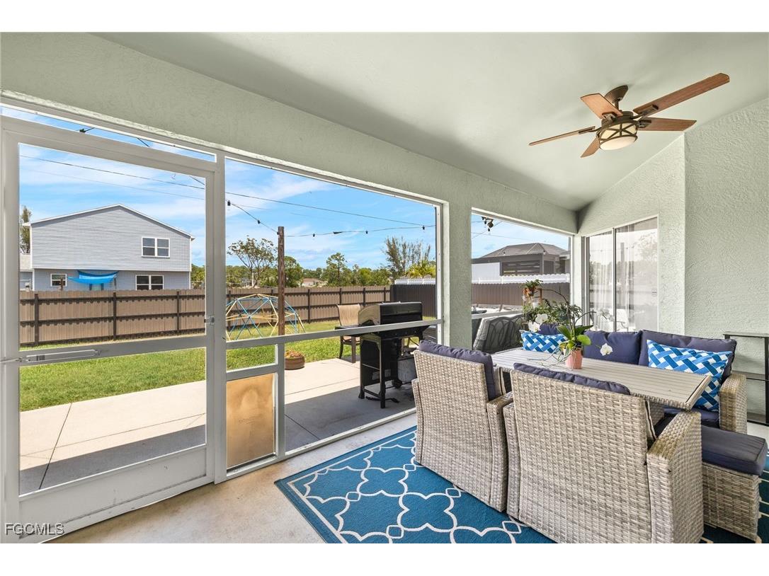 309 NE 30th Terrace Cape Coral FL 33909 2025018520 image26