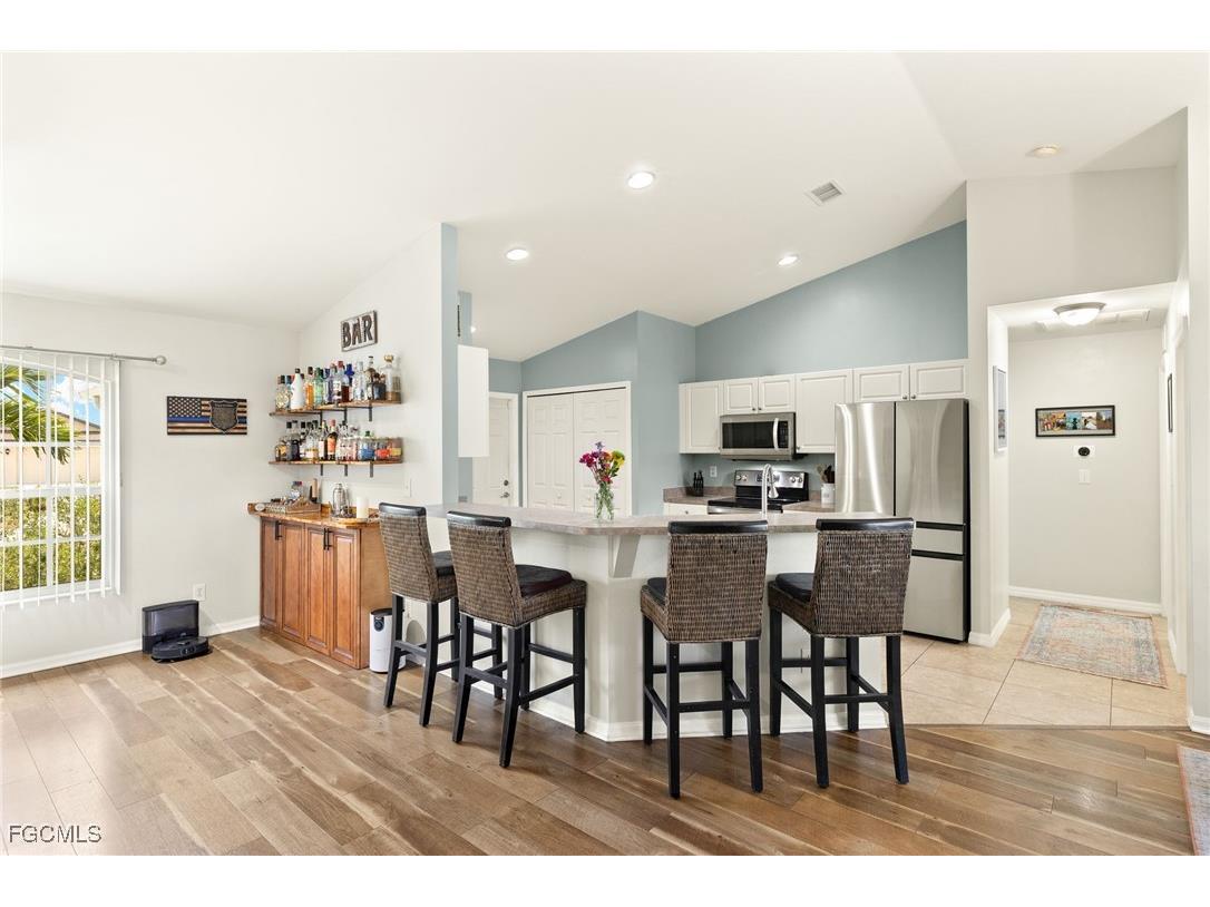 309 NE 30th Terrace Cape Coral FL 33909 2025018520 image9