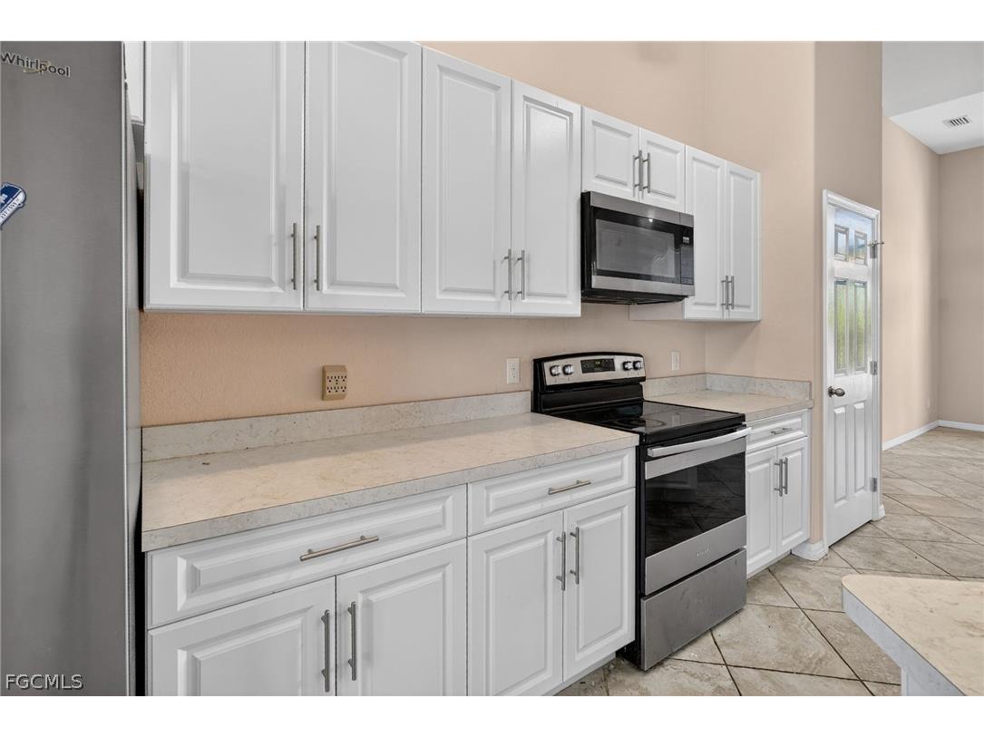 309 NW 5th Terrace Cape Coral FL 33993 2026005038 image26