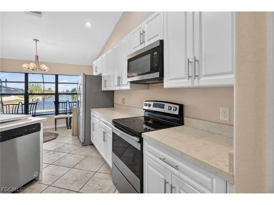 309 NW 5th Terrace Cape Coral FL 33993 2026005038 image28